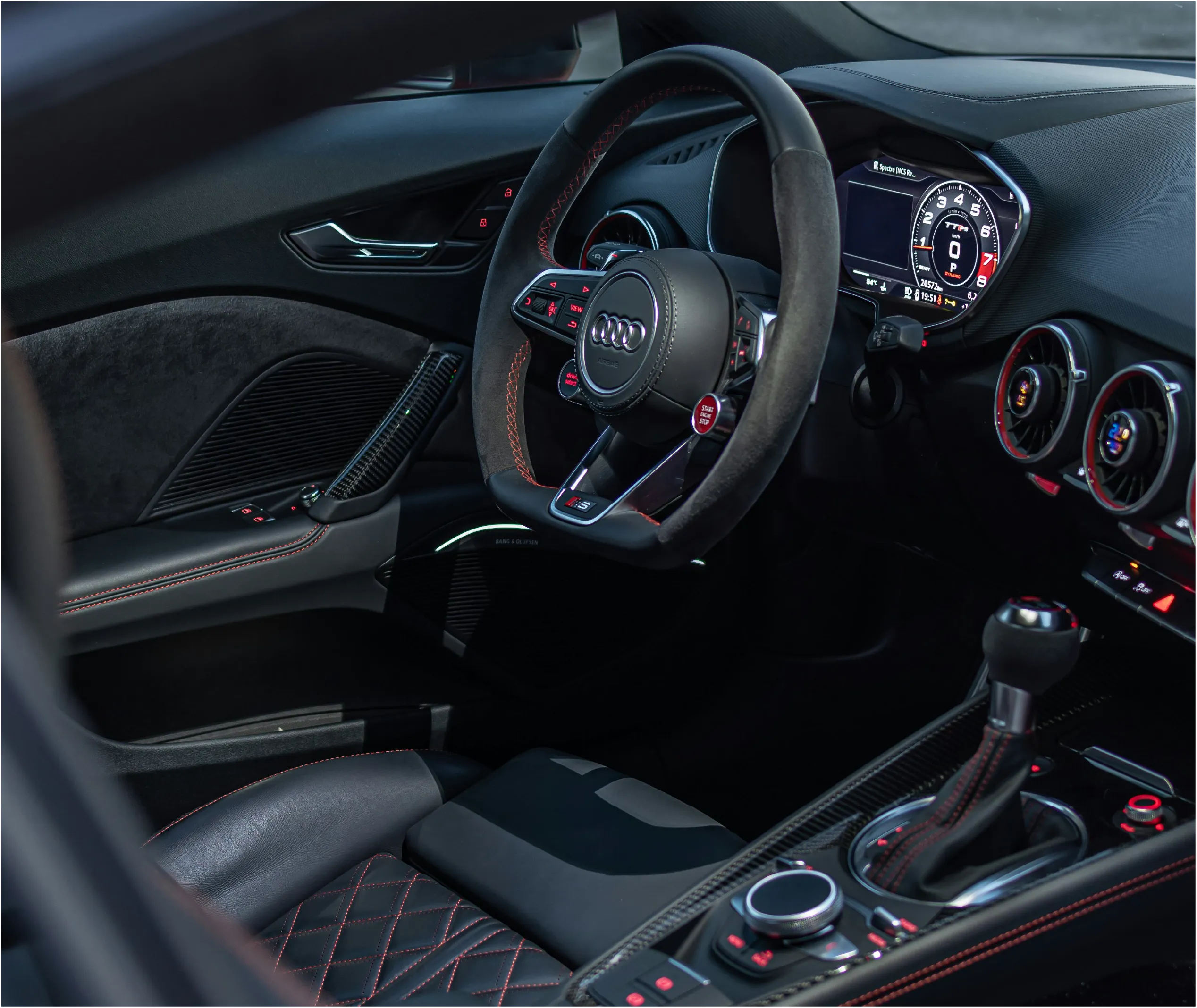 webp_Audi_1 Inside Audi Vehicle