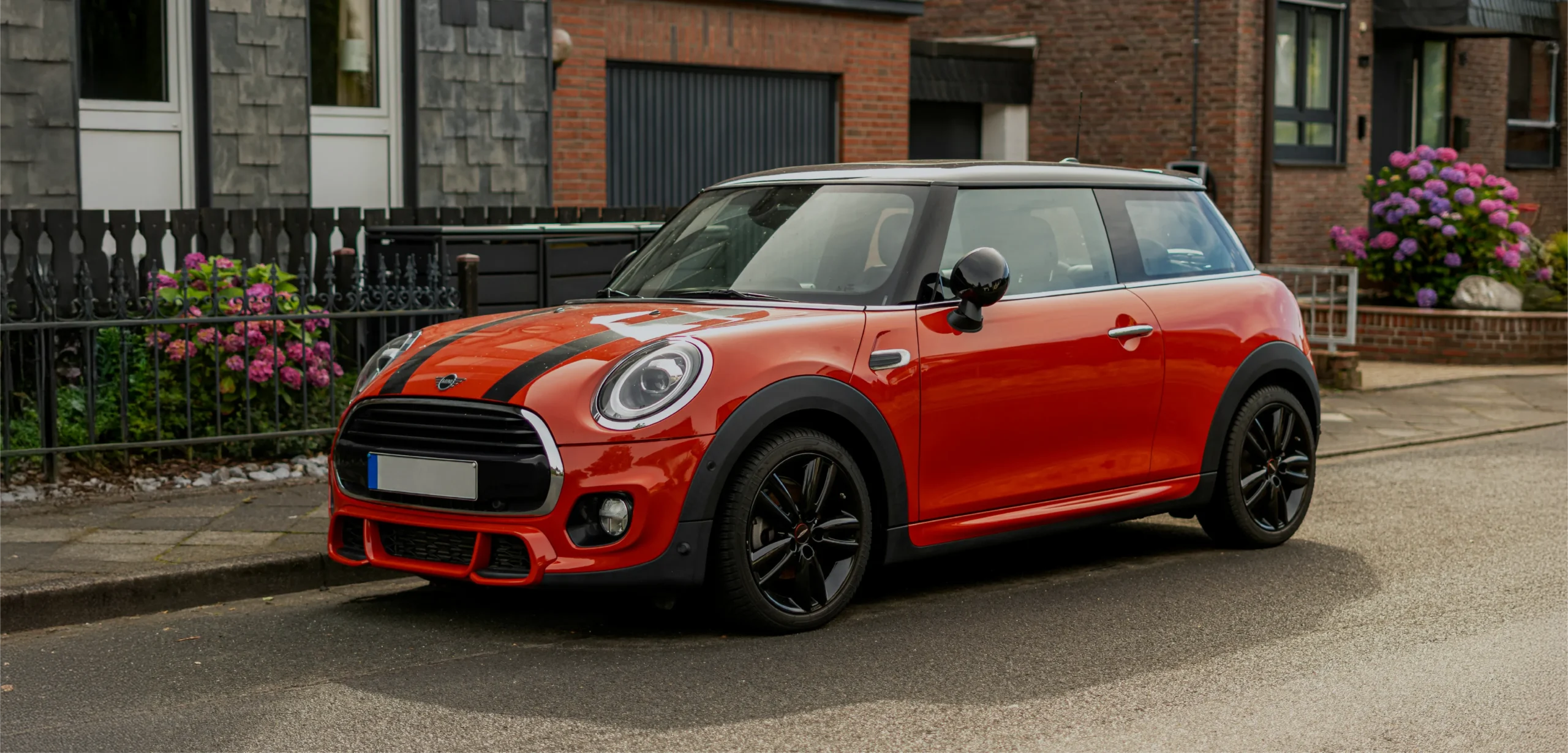 webp_MINI_Header Red Mini
